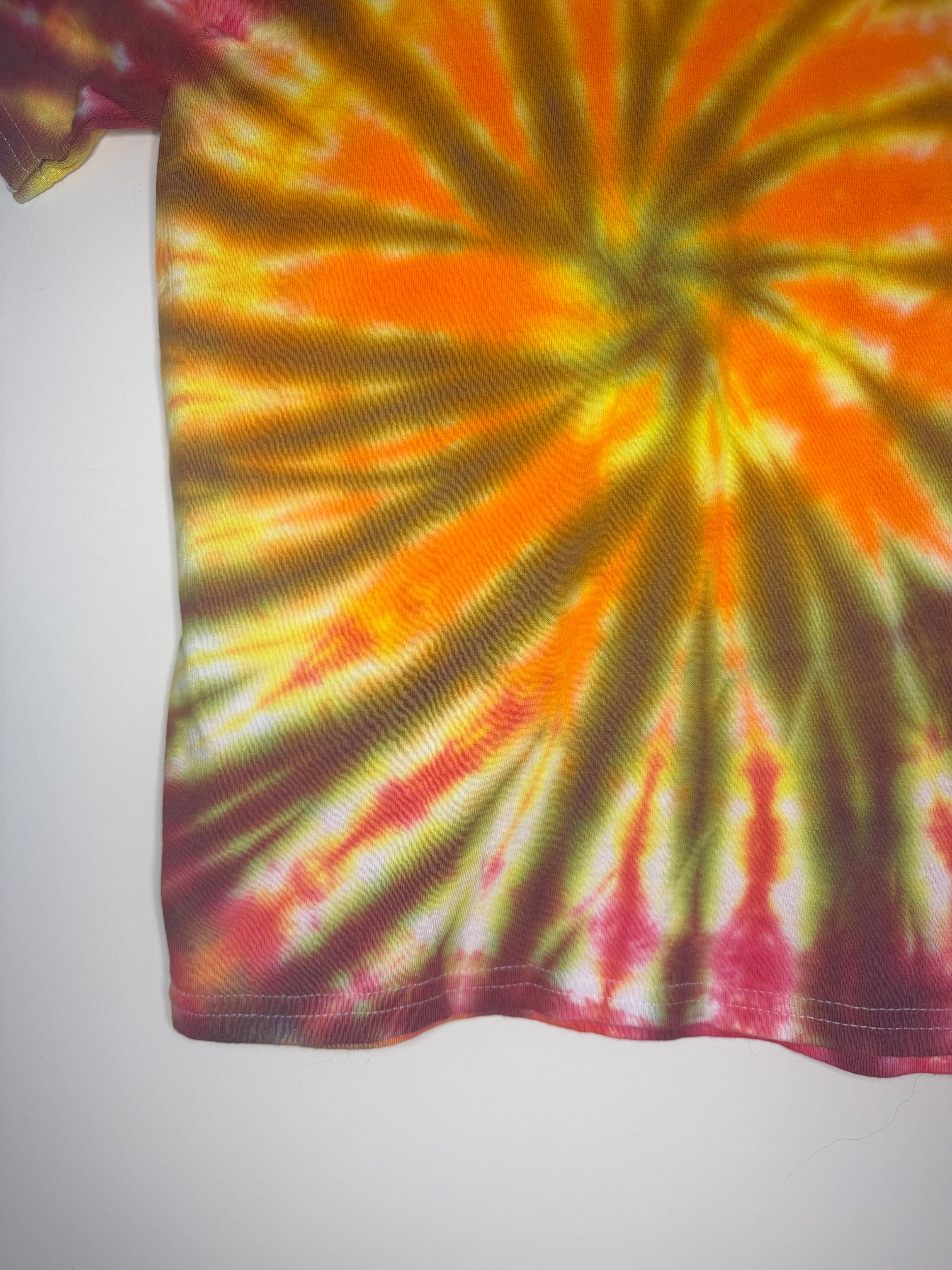 Youth Small Tie Dye T Shirt