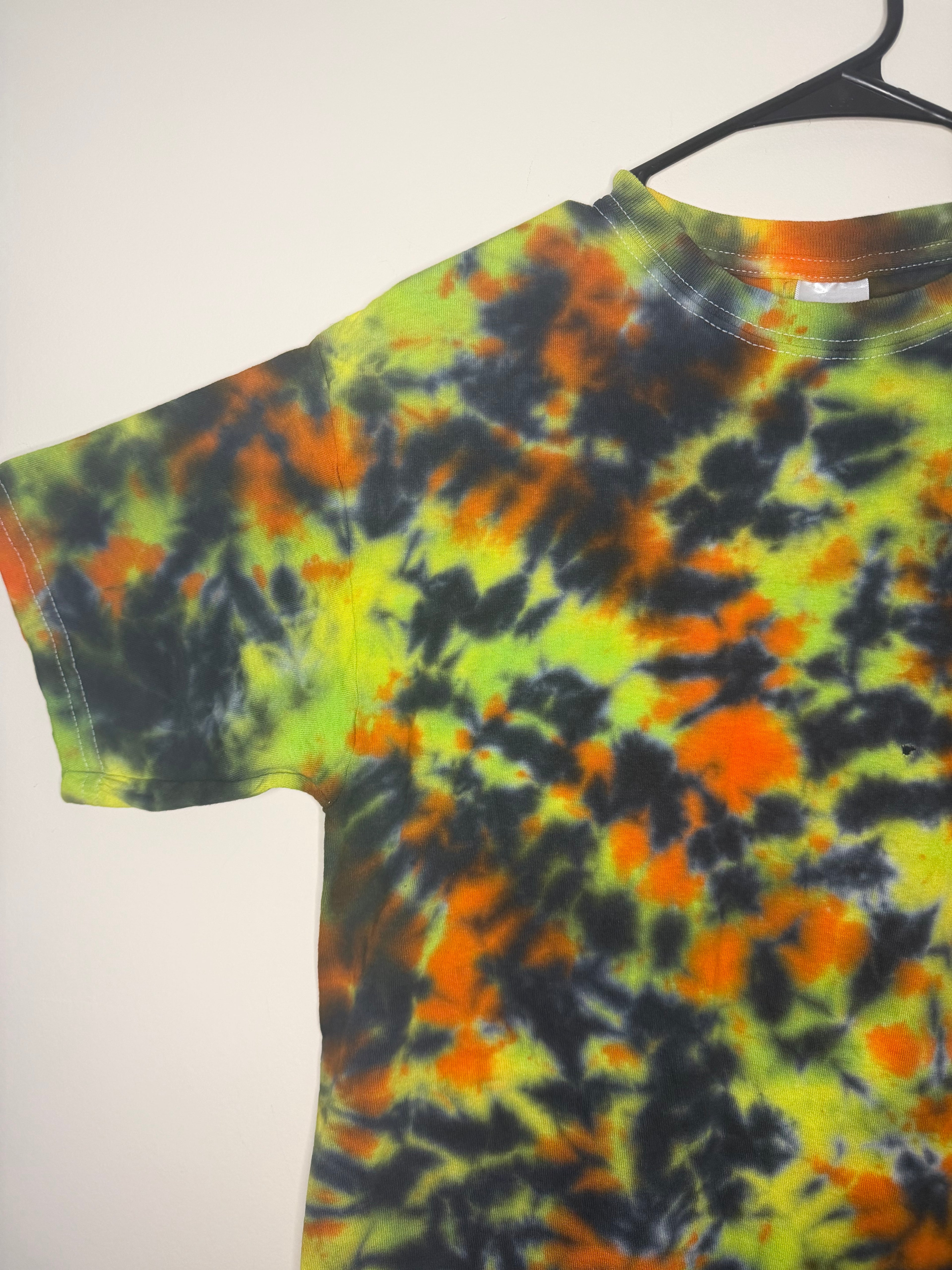 Youth XL Tie Dye T Shirt *DISCOUNTED*