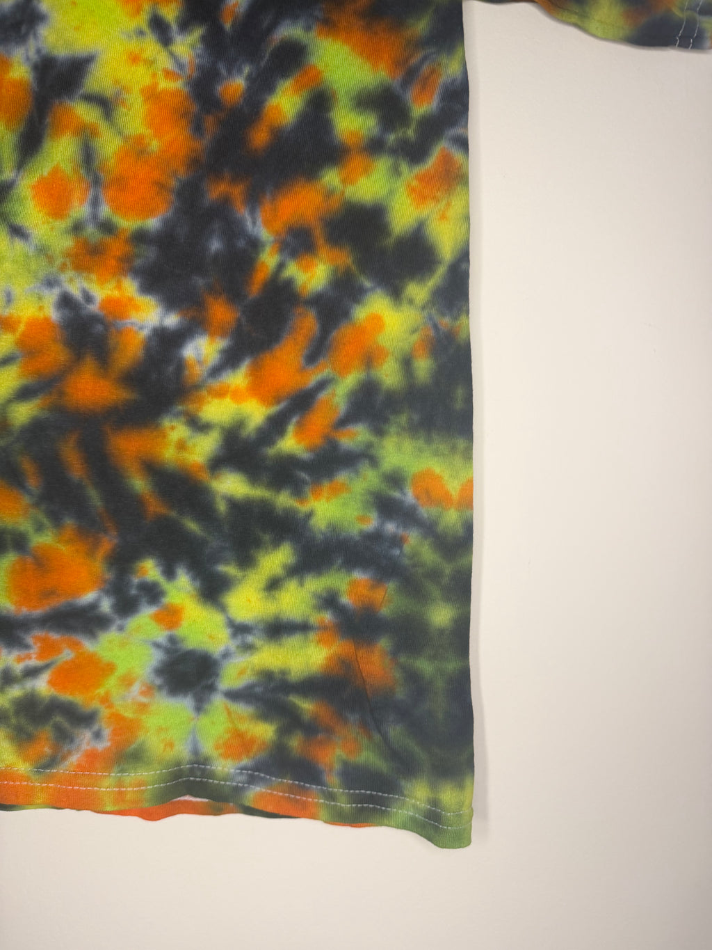 Youth XL Tie Dye T Shirt *DISCOUNTED*