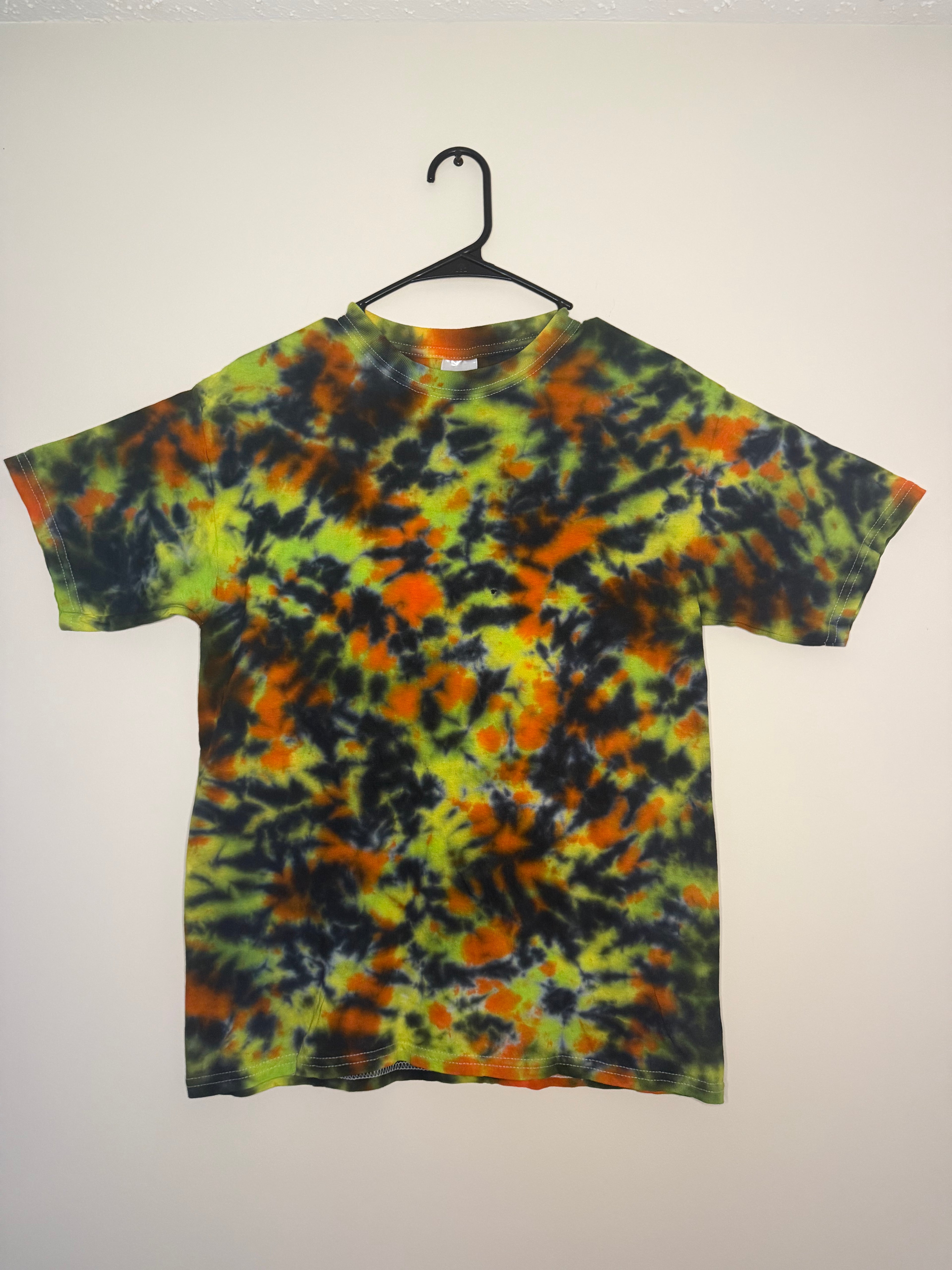 Youth XL Tie Dye T Shirt *DISCOUNTED*